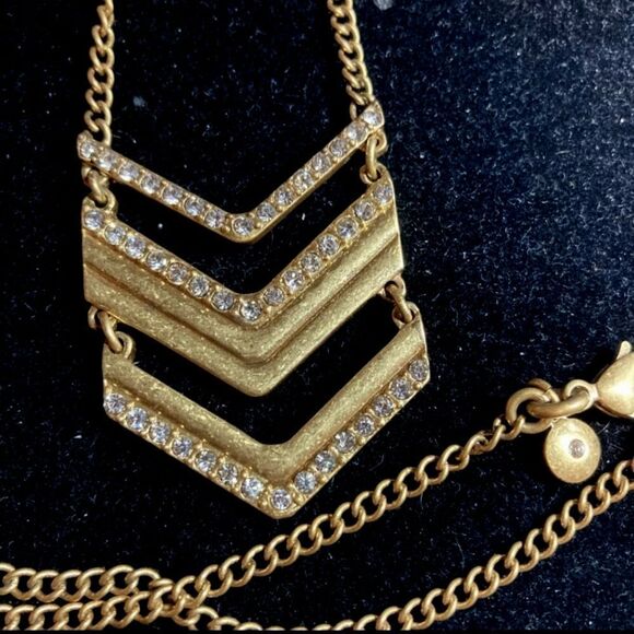 J Crew Goldtone Crystal Chevron Necklace NWOT 30" - Picture 2 of 9